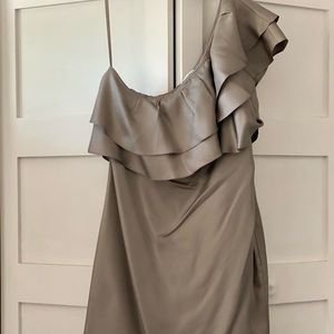One shoulder faille grey dress!
